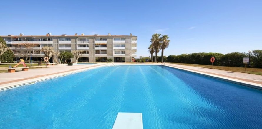 3 bedrooms Apartment in Gava, Spain No. 27451