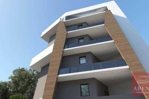 3 bedrooms Apartment in Larnaca, Cyprus No. 43644 6