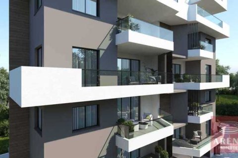 3 bedrooms Apartment in Larnaca, Cyprus No. 43644 7