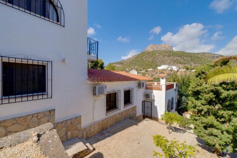 6 dormitorios Villa en Maryvilla, Spain No. 26361 9