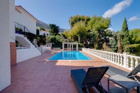 6 dormitorios Villa en Maryvilla, Spain No. 26361 16