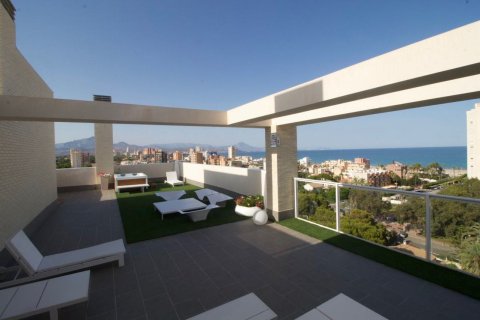 3 dormitorios Apartment en San Juan, Spain No. 26238 1