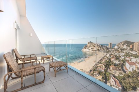 2 dormitorios Apartment en Benidorm, Spain No. 27187 27