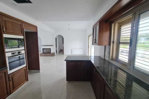 3 bedrooms Villa in Kissonerga, Cyprus No. 30810 4