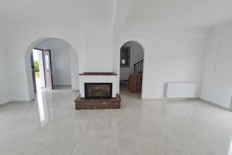 3 bedrooms Villa in Kissonerga, Cyprus No. 30810 5