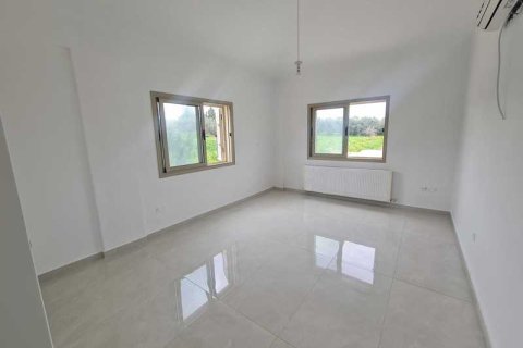 3 bedrooms Villa in Kissonerga, Cyprus No. 30810 2