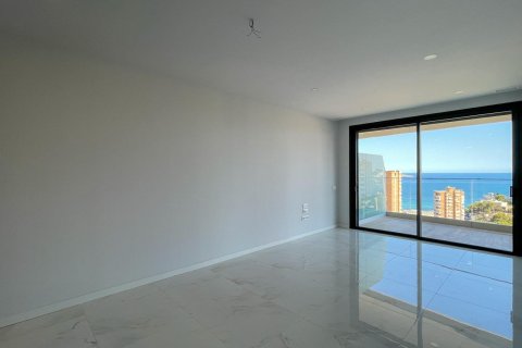 2 dormitorios Apartment en Benidorm, Spain No. 27873 8