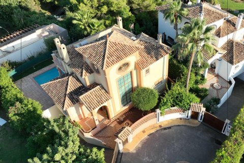 4 dormitorios Villa en Marbella, Spain No. 27090 1