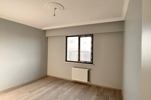 3+1 Apartment in Kartal, Turkey No. 14432 11