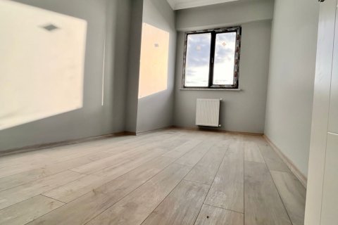 3+1 Apartment en Kartal, Turkey No. 14432 8