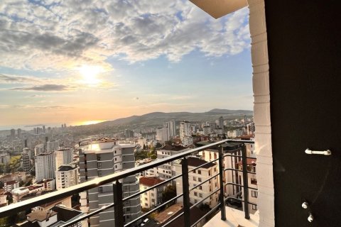 3+1 Appartement à Kartal, Turkey No. 14432 1