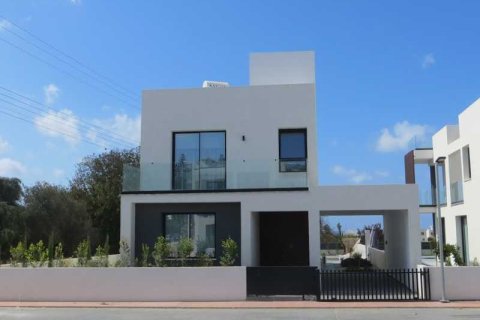 4 chambres House à Chloraka, Cyprus No. 73092 1