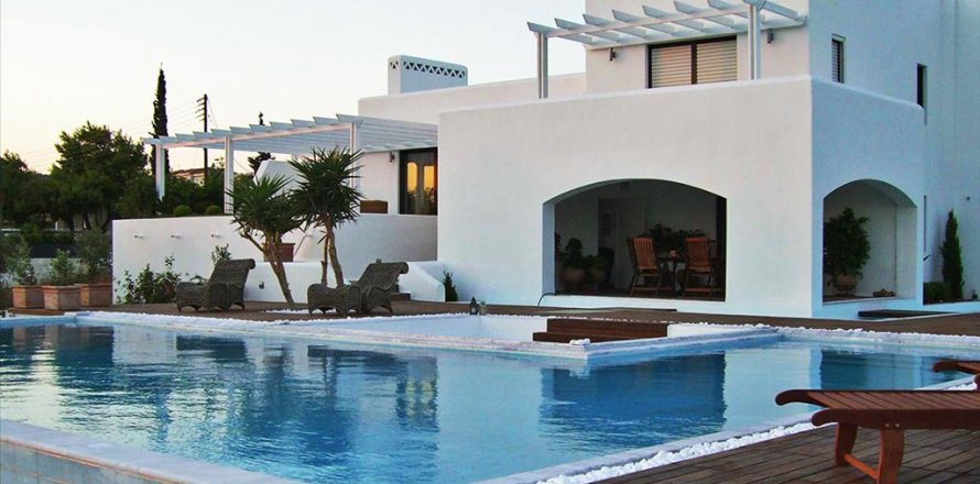 6 bedrooms Villa in Anavyssos, Greece No. 60377