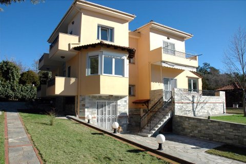 5 bedrooms House in Thessaloniki, Greece No. 60376 3