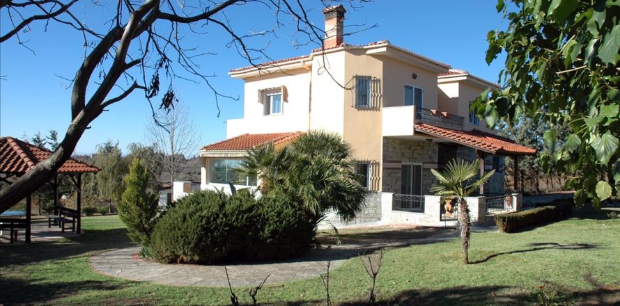 5 bedrooms House in Thessaloniki, Greece No. 60376