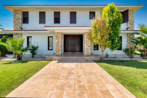 5 bedrooms Villa in Dromolaxia, Cyprus No. 36977 2