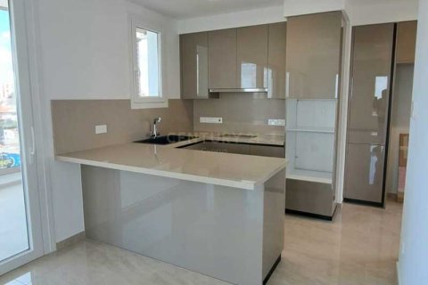 3 dormitorios Apartment en Agios Athanasios, Cyprus No. 74936 8