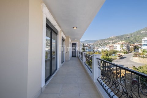 3+1 Apartment in Alanya, Turkey No. 10944 4