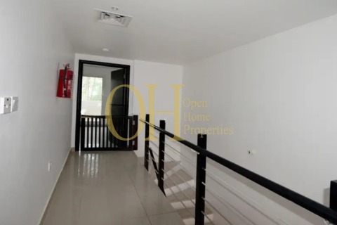 3 dormitorios Townhouse en Al Reef, UAE No. 10481 4