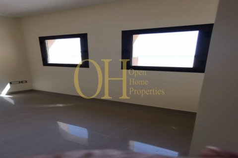 2 bedrooms Townhouse in Hydra Village, UAE No. 10479 11