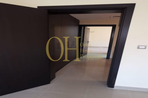 2 bedrooms Townhouse in Hydra Village, UAE No. 10479 10