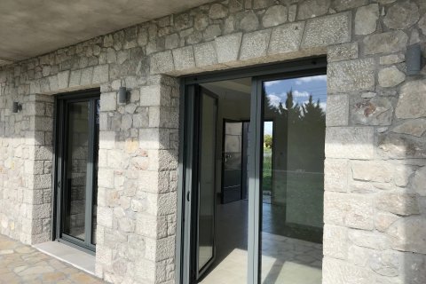 600m² Negocio en Achaea, Greece No. 55931 11