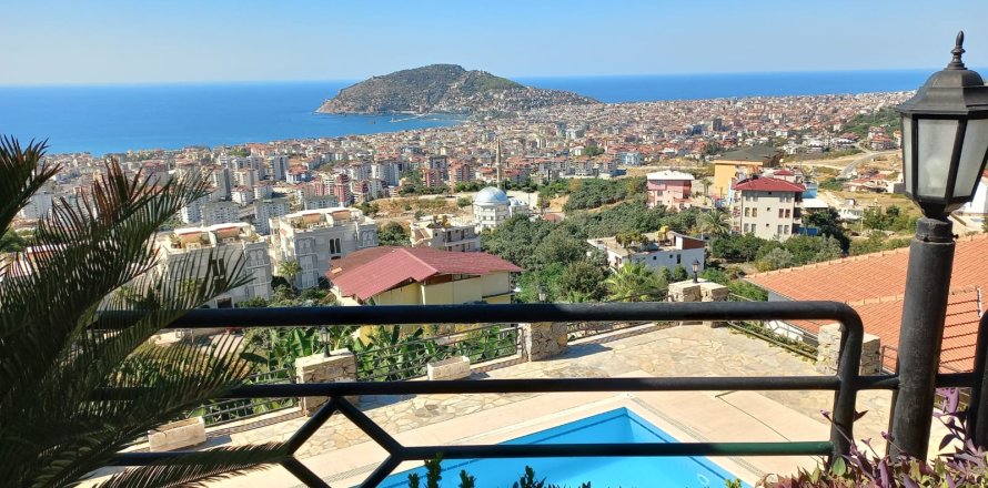 2+1 Apartment en Cikcilli, Turkey No. 14179