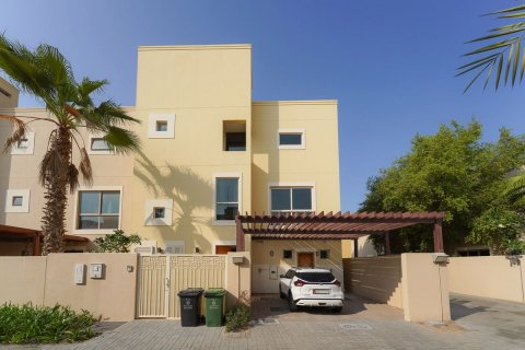 4 dormitorios Townhouse en Al Raha Gardens, UAE No. 6043 2