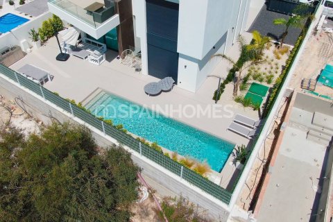 4 bedrooms Villa in La Nucia, Spain No. 25922 10