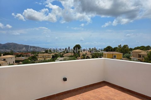 4 bedrooms Villa in La Nucia, Spain No. 25922 21