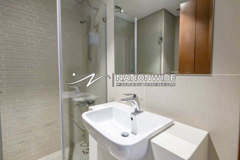 Квартира с 1 спальней в Абу-Даби, ОАЭ №92825 10