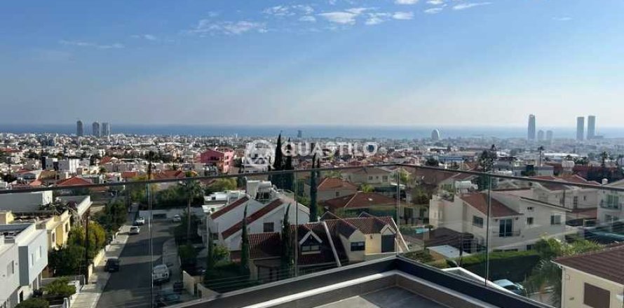 3 dormitorios Penthouse en Agios Athanasios, Cyprus No. 76599