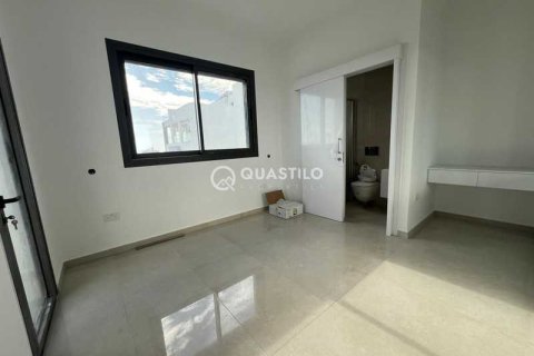 3 dormitorios Penthouse en Agios Athanasios, Cyprus No. 76599 9