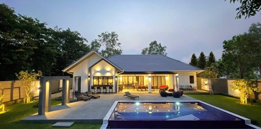 4 bedrooms House in Chiang Mai, Thailand No. 1354