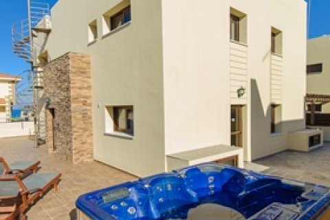 3 bedrooms Villa in Protaras, Cyprus No. 36595 5