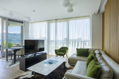 1 dormitorio Apartment en Budva, Montenegro No. 66821 3