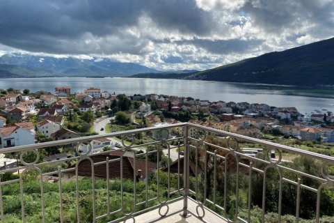 2 chambres Appartement à Herceg Novi, Montenegro No. 66819 12