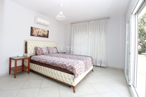 3+1 Villa in Serik, Turkey No. 20778 28