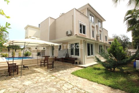 3+1 Villa en Serik, Turkey No. 20778 1