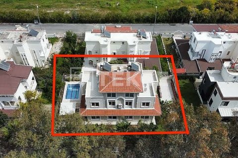 3+1 Villa en Serik, Turkey No. 20778 14