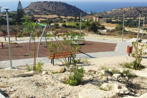 672m² Land en Agios Tychonas, Cyprus No. 36378 2