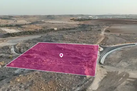 6647m² Land in Geri, Cyprus No. 46479 1