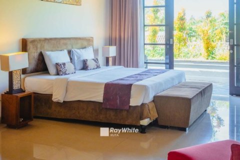 33 bedrooms Villa in Kerobokan, Indonesia No. 23342 1