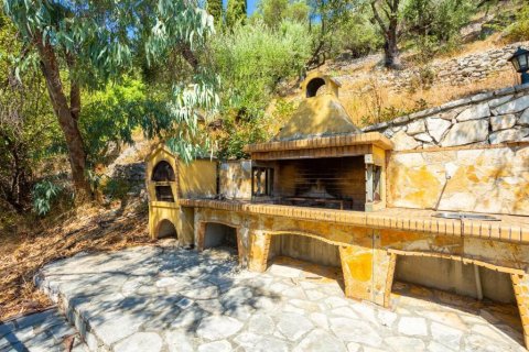 150m² Villa in Corfu, Greece No. 55781 25