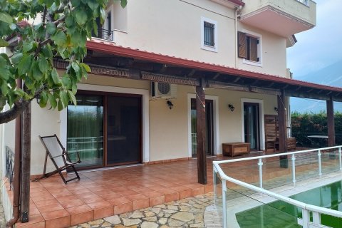 365m² House à Euboea, Greece No. 55787 5