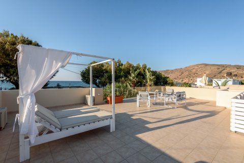 3 bedrooms Villa in Chania, Greece No. 55693 2