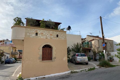 200m² Building in Chania, Greece No. 55746 2