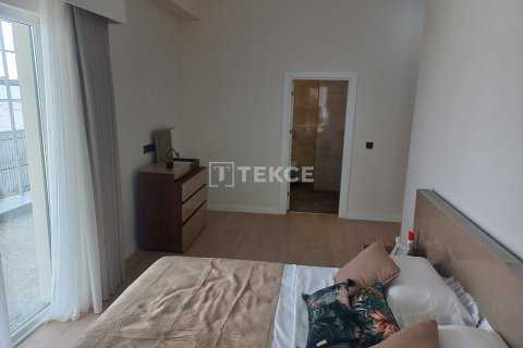 Квартира 4+1 в Эсеньюрт, Турция №72680 9