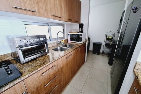 3 dormitorios Apartment en Panamá, Panama No. 70612 8