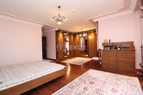 6+1 Villa in Istanbul, Turkey No. 12693 15